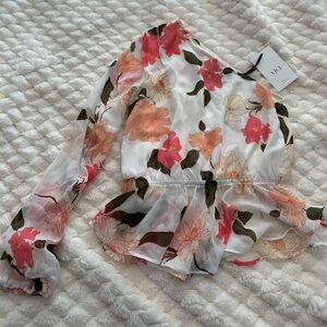 NWT Vici One Shoulder Floral Top